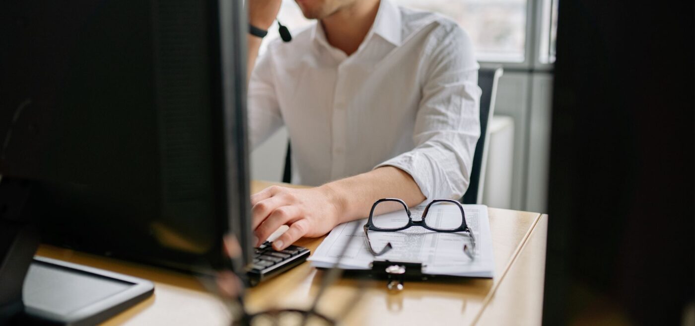 Problemy z platformą sklepu - wpis diagnozujący Selly - wykres spadku sprzedaży spowodowanego źle działającą platformą