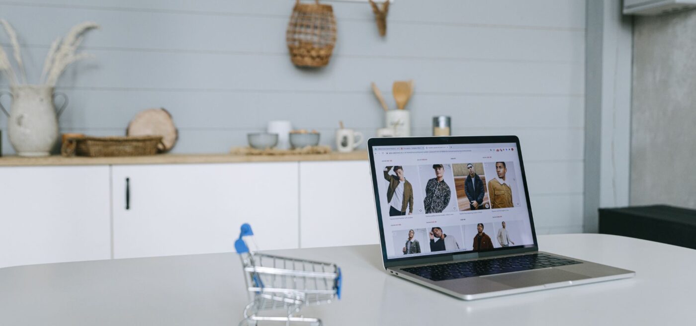 AI Act dla e-commerce - wpis o zasadach i karach